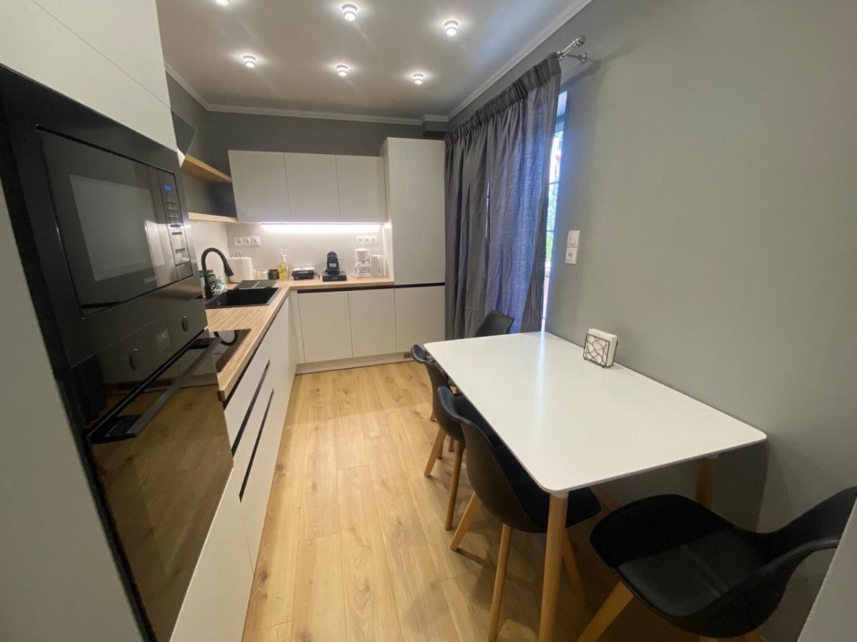 Comfortable Apartment Near To Metro Atenas Exterior foto